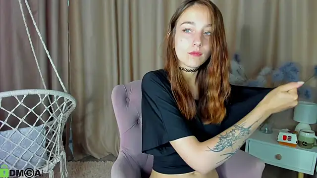 Snapshot of alis_tauber chatting on 07/11/26, 01:06 alis tauber online show from 07/11/26, 01:06