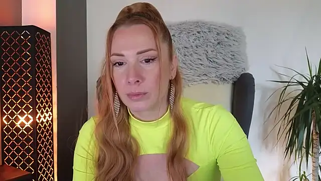 Sharon Red online show from 10/31/25, 11:29