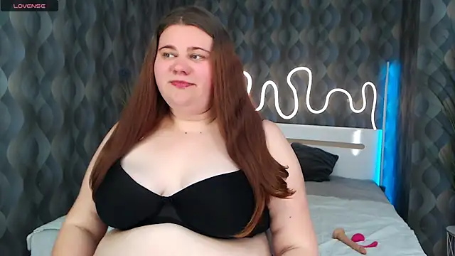 Bella Blvck online show from 04/30/26, 05:42