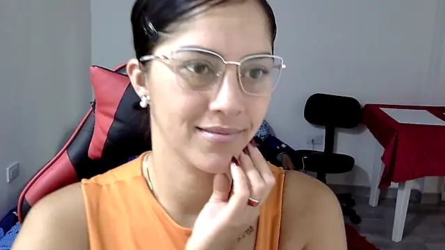 Bandida553 online show from 06/04/26, 04:44