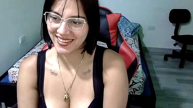 Bandida553 online show from 06/18/26, 11:21