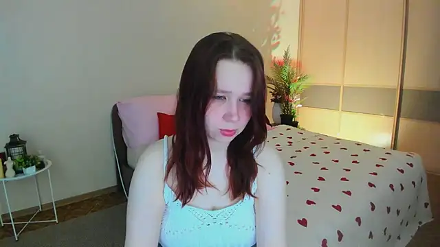 MooonlightSky online show from 06/11/26, 09:17