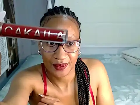 SkyVelvetxoxo online show from 05/25/26, 07:29
