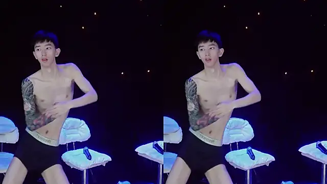 GAY-BOYS8888 online show from 07/04/26, 12:53