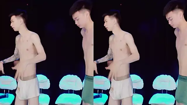 GAY-BOYS8888 online show from 04/19/26, 08:15