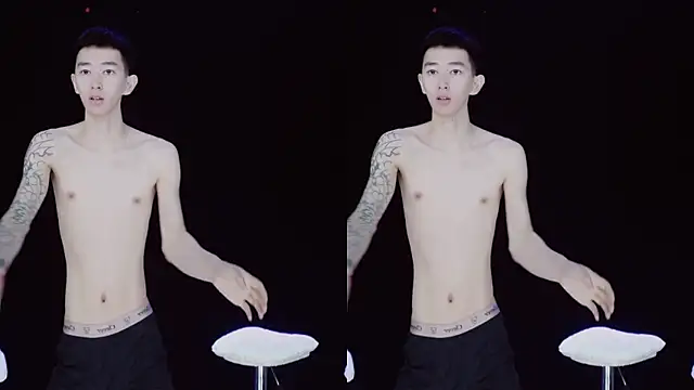 GAY-BOYS8888 online show from 04/22/26, 02:13