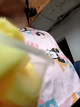 JohanitaRex2 online show from 04/13/26, 07:18