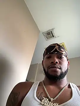 Snapshot of blackdiesel0 chatting on 04/13/26, 03:38 blackdiesel0 online show from 04/13/26, 03:38