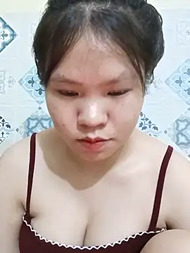 Snapshot of Seraphinahh chatting on 05/20/26, 03:53 Seraphinahh online show from 05/20/26, 03:53