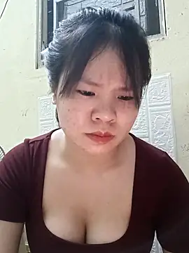 Snapshot of Seraphinahh chatting on 04/22/26, 04:03 Seraphinahh online show from 04/22/26, 04:03