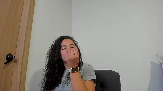 MiaRouseex online show from 05/15/26, 10:08