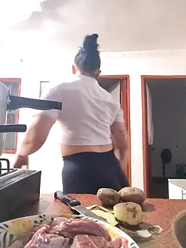 claabella online show from 04/15/26, 03:38