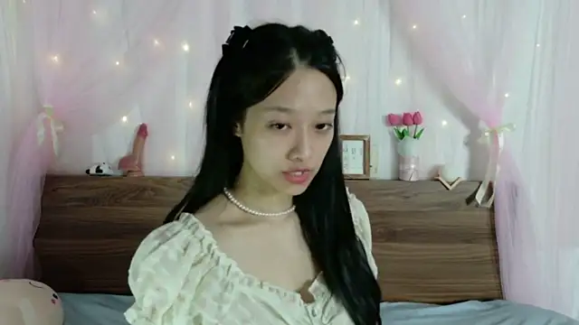 shy pink doll online show from 07/26/26, 03:52