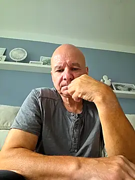 Snapshot of mannohmann5 chatting on 07/20/26, 08:54 mannohmann5 online show from 07/20/26, 08:54