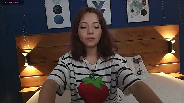 lily reeds online show from 06/02/26, 07:47