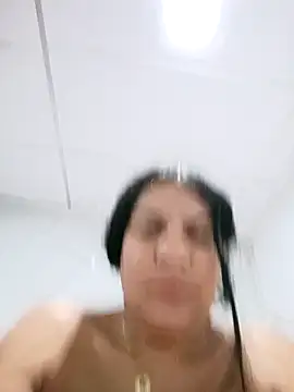 Valentinamorena online show from 04/13/26, 08:57