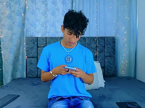 IhanKing online show from 05/24/26, 06:52