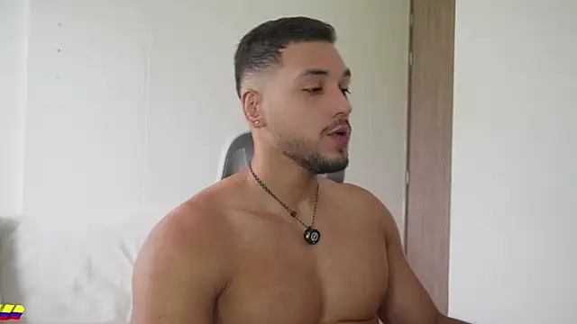 Maximo Dominic online show from 04/14/26, 01:05