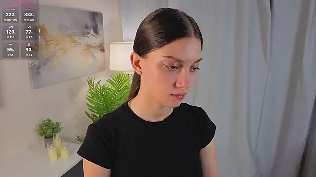 NatashaRieker online show from 05/06/26, 03:43