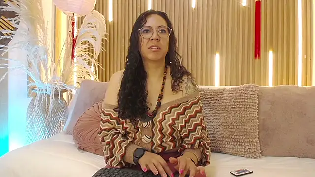 Velvet Curly online show from 05/30/26, 12:22
