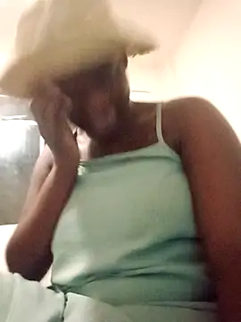 Snapshot of NAUGHTYNATASHAXX34 chatting on 05/13/26, 04:25 NAUGHTYNATASHAXX34 online show from 05/13/26, 04:25