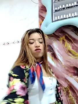 Snapshot of sally_candy chatting on 04/13/26, 07:07 sally candy online show from 04/13/26, 07:07