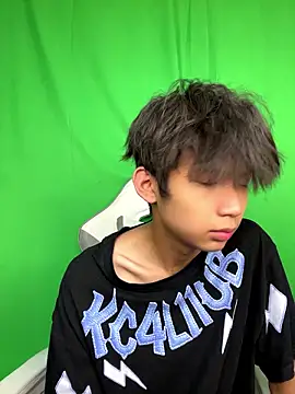 Snapshot of -OvO- chatting on 07/17/26, 10:34 -OvO- online show from 07/17/26, 10:34