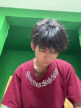 Snapshot of -OvO- chatting on 06/18/26, 10:42 -OvO- online show from 06/18/26, 10:42