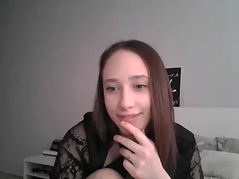 DarkMirel online show from 05/05/26, 01:36