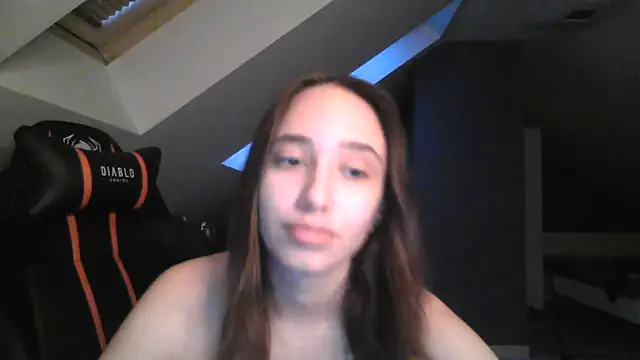Snapshot of DarkMirel chatting on 07/01/26, 07:03 DarkMirel online show from 07/01/26, 07:03