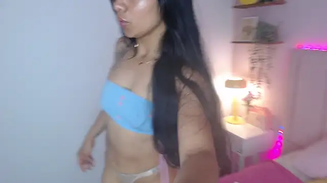 Snapshot of Shamel_Brm chatting on 06/16/26, 02:17 Shamel Brm online show from 06/16/26, 02:17