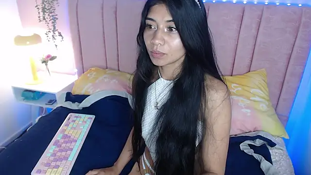 Snapshot of Shamel_Brm chatting on 05/16/26, 12:04 Shamel Brm online show from 05/16/26, 12:04