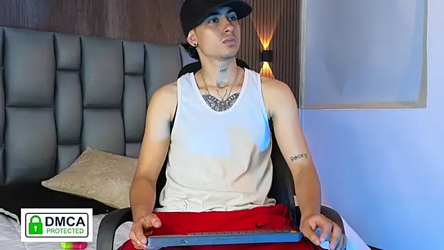 mohamed malik online show from 04/23/26, 01:02