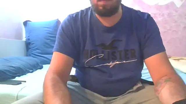 stefanotoma91 online show from 04/15/26, 02:54