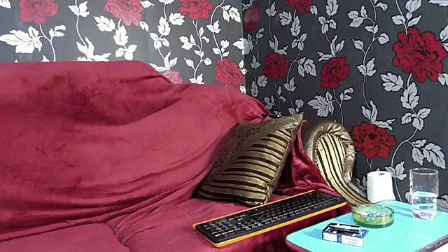 LiammJames online show from 04/18/26, 07:58