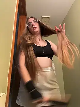 prettykitttty online show from 05/28/26, 01:17