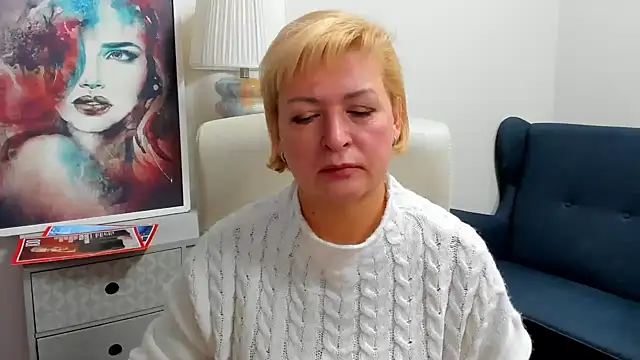 Snapshot of luna_xfantasy chatting on 04/14/26, 07:02 luna xfantasy online show from 04/14/26, 07:02