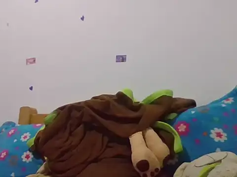 magic trans girl online show from 04/15/26, 04:07