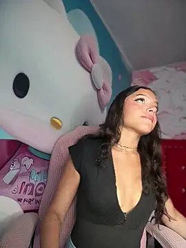 Snapshot of Abby--18 chatting on 04/15/26, 02:32 Abby--18 online show from 04/15/26, 02:32