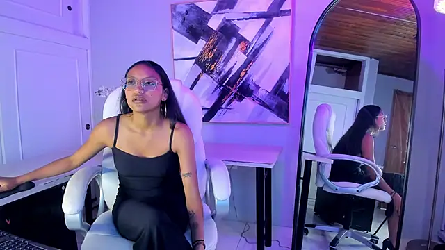 miel ambar online show from 05/06/26, 01:48