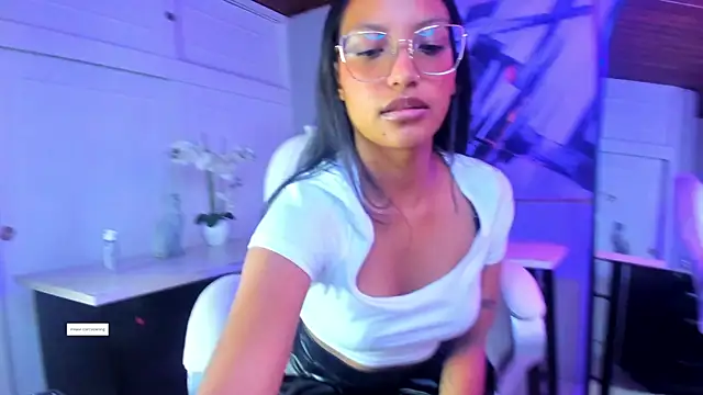 miel ambar online show from 04/27/26, 12:47
