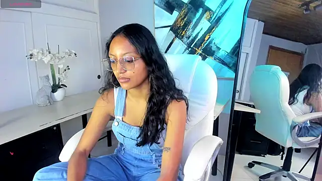miel ambar online show from 04/28/26, 03:38