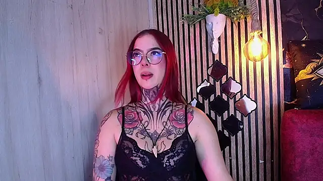 Snapshot of Atenea_Red chatting on 05/15/26, 08:29 Atenea Red online show from 05/15/26, 08:29
