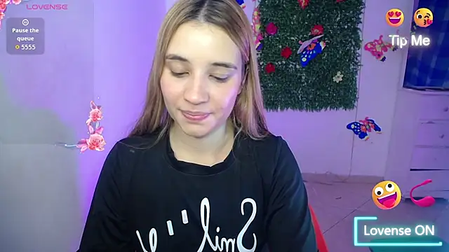 Ambar lynn01 online show from 05/18/26, 08:02