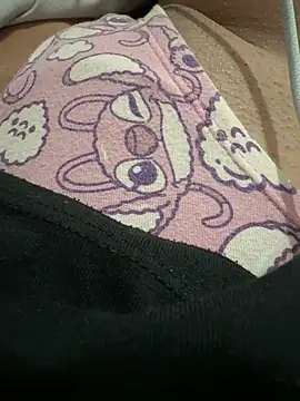 pazzuttraa online show from 05/06/26, 02:59
