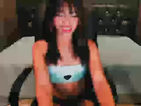 Zafiro Bluex online show from 04/14/26, 12:04