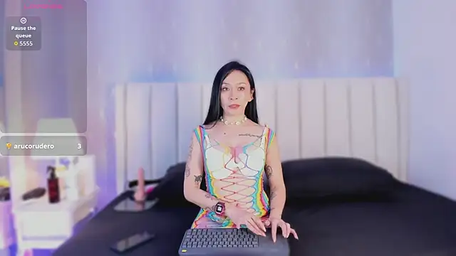 Camila Harrington online show from 05/10/26, 03:54
