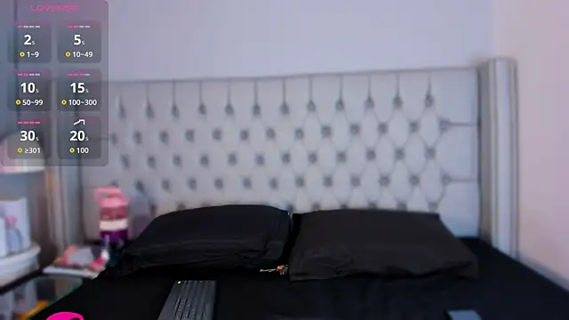 Camila Harrington online show from 05/22/26, 03:48
