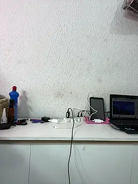 BabyDiferenciada01 online show from 04/28/26, 01:26