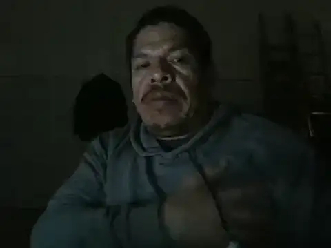 Snapshot of Oskr2024XXX chatting on 03/21/25, 06:16 Oskr2024XXX online show from 03/21/25, 06:16